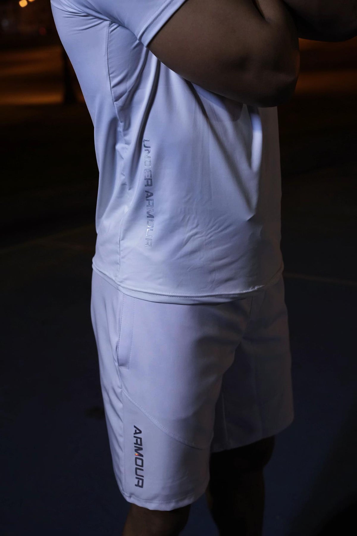 UNDER ARMOUR WHITE